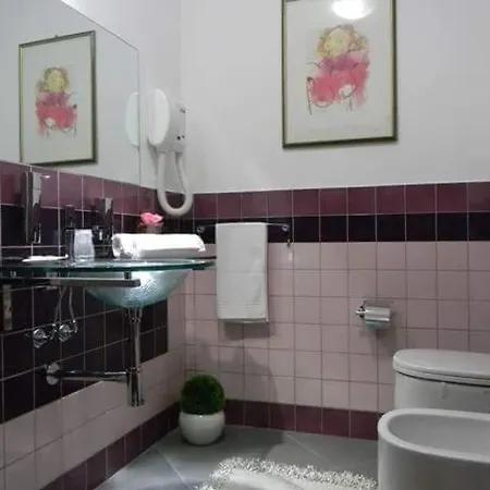 Oreto Centro 4* باليرمو